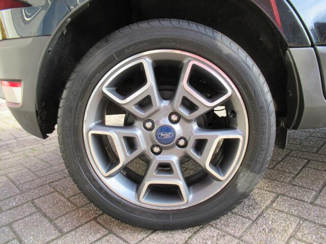 Ford ECOSPORT 1.0 EcoBoost Titanium | Clima-Airco | Bluetooth | Stoelverwarming | Incl. BOVAG Garantie | Parkeersensoren |