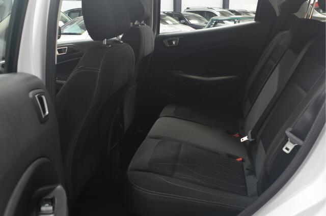 Ford ECOSPORT 1.0 EcoBoost Trend Ultimate /// 30.000 km // CRUISE // AIRCO // NAVI // CARPLAY //