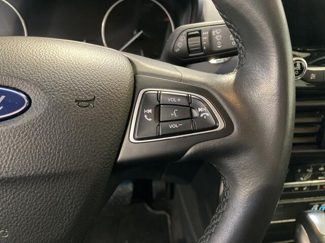 Ford ECOSPORT EcoBoost Titanium | Trekhaak | Winter Pack | Camera | B&O | Half leer | 4 seiz. banden