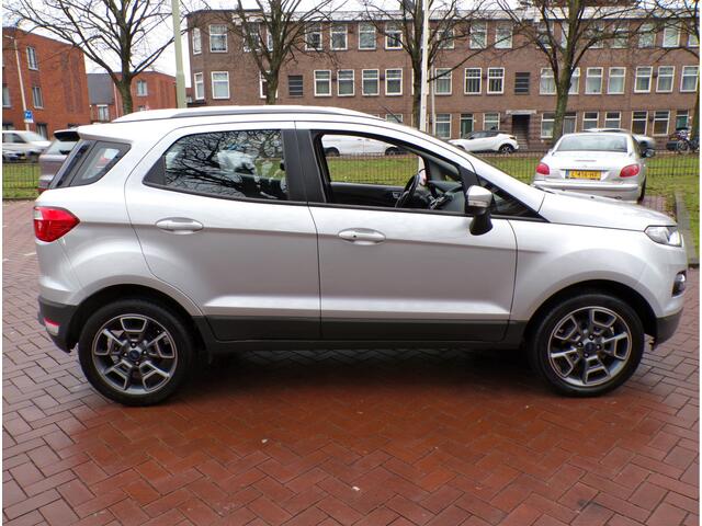 Ford ECOSPORT 1.0 EcoBoost Titanium CAMERA NAVI CRUISECONT STOELVERWARMING