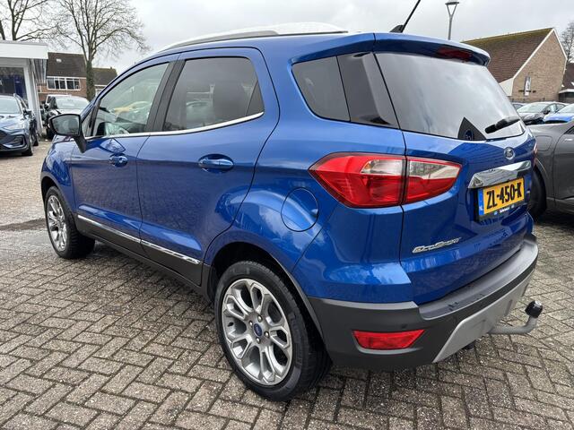 Ford ECOSPORT 1.0 EcoBoost Titanium 125pk | Trekhaak | Winter Pack | Navigatie | Camera | 17 inch | Dodehoeksensoren