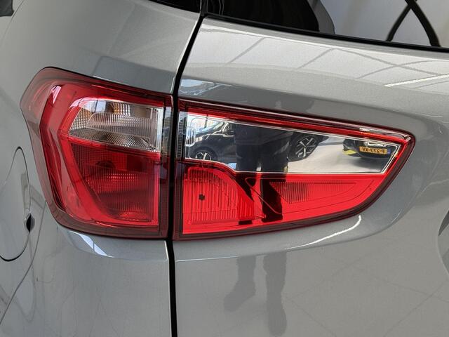 Ford ECOSPORT 1.0 EcoBoost Titanium | Trekhaak | Stoelverwarming | Achteruitrijcamera | Navigatie |