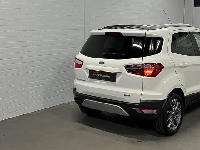 Ford ECOSPORT 1.0 EcoBoost Titanium Cruise-/climate control | voorruit verwarmd | Keyless | Navigatie | Stoelverwarming | Airco