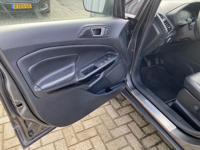 Ford ECOSPORT 1.0 EcoBoost Titanium Winterpakket LM velgen Stuur, stoel en voorruit verwarming