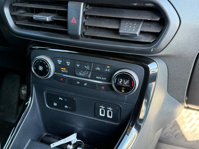 Ford ECOSPORT 1.0 EcoBoost 140pk ST-Line | B&O Audio | Xenon | Trekhaak | Stoel/Stuurverw.