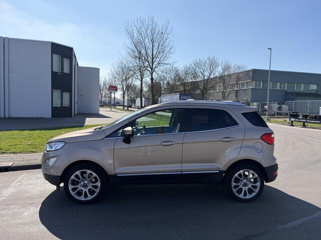 Ford ECOSPORT 1.0i EcoBoost Titanium 6-Bak 126 PK. Prachtige auto van de tweede eigenaar !!!