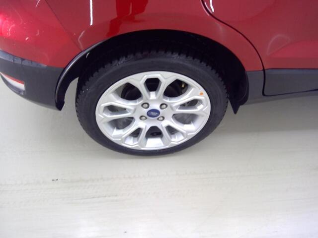 Ford ECOSPORT 125pk Titanium Navi Camera Trekhaak Winter Parking Dodehoek pack Dealeronderhouden