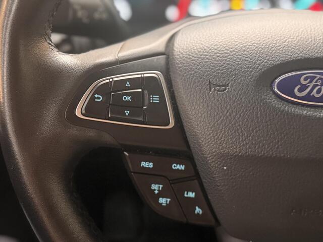 Ford ECOSPORT 125pk Ultimate Navigatie Camera Cruise control Parkeersensoren LM velgen Dealeronderhouden