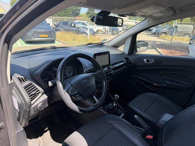 Ford ECOSPORT 1.0 EcoBoost Trend Essential | Trekhaak | Stuur-& Stoelverwarming | Navigatie | Camera |