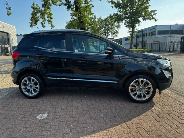 Ford ECOSPORT 1.0 EcoBoost Titanium X-Line Automaat 77.000km Airco/ECC,Camera,Navigatie Nieuwstaat