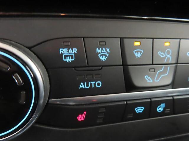 Ford ECOSPORT 125pk EcoBoost Titanium-X B&O Navi Camera Winter Parking Dodehoek Keyless pack