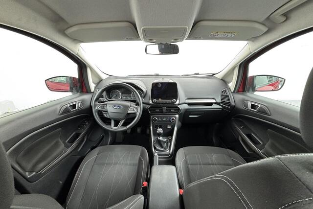 Ford ECOSPORT 125pk Ultimate Navigatie Trekhaak Parkeersensoren All season banden Dealeronderhouden