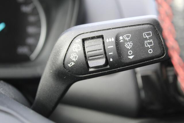 Ford ECOSPORT 1.0 EcoBoost ST-Line , 125pk , Mooie Hoogzitter Climate control , Cruise control , Achteruitrijcamera Stoel,Stuur en Voorruitverwarming , Bluetooth , Navigatie