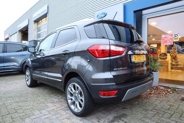 Ford ECOSPORT 125pk Titanium Schuifdak Trekhaak Navi Camera Winter pack Keyless Dealeronderhouden