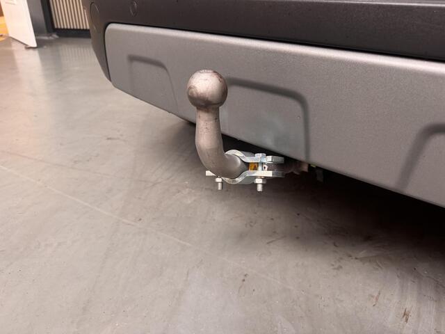 Ford ECOSPORT 125pk Automaat Titanium Navi Camera Trekhaak Winter Parking Dodehoek pack Dealeronderhouden