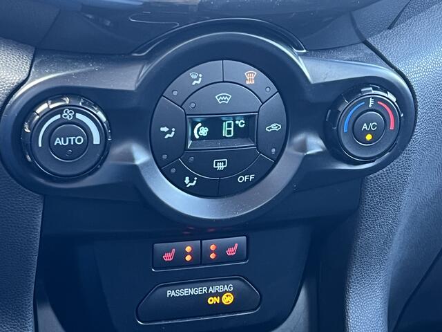Ford ECOSPORT 1.0 EcoBoost Titanium | Nieuw Binnen! | Camera | Stoelverwarming | Trekhaak