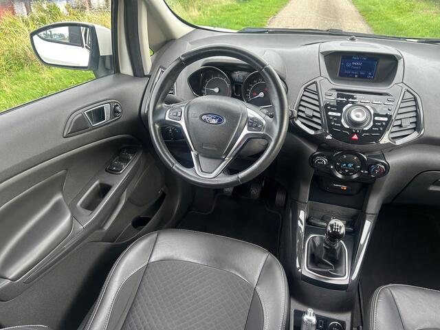 Ford ECOSPORT 1.0 EcoBoost Titanium | Parkeersensoren | Bluetooth | Navi | Cruise