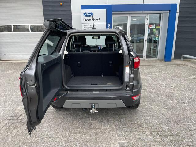 Ford ECOSPORT EcoBoost Titanium 125PK | Trekhaak | all season | Clima | Navi | Apple/Android auto |
