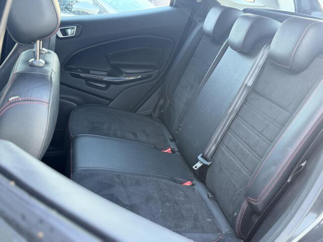 Ford ECOSPORT 1.0 EcoBoost ST-Line Black - Navigatie - Apple Carplay/Android Auto - Cruise Control - Trekhaak