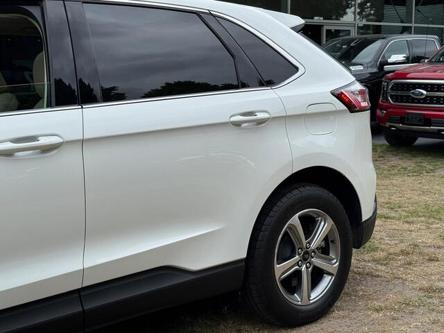 Ford EDGE 2.0L SEL AWD Full-Options