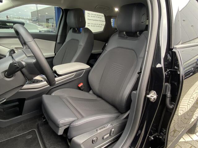 Ford EXPLORER Limited Edition Extended Range RWD 79 kWh Elektrisch wegklapbare trekhaak | Driver assistance pack | AGR stoelen | Warmtepomp