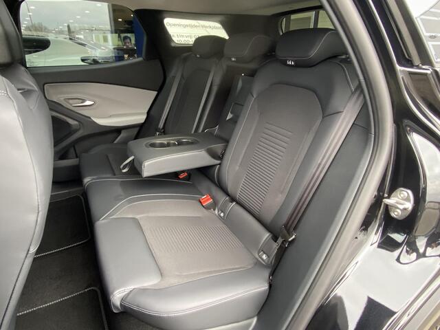 Ford EXPLORER Limited Edition Extended Range RWD 79 kWh Elektrisch wegklapbare trekhaak | Driver assistance pack | AGR stoelen | Warmtepomp