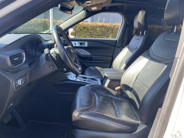 Ford EXPLORER 3.0 V6 EcoBoost PHEV 457pk ST-Line 7-persoons NL-auto met o.a. stoelventilatie/-verwarming, navigatie, panoramadak, trekhaak, etc.