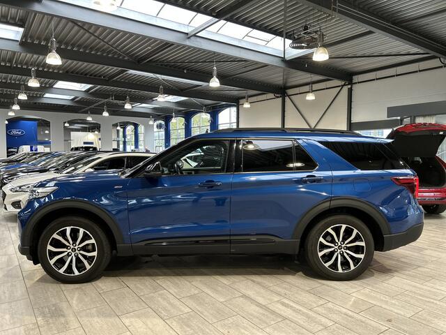 Ford EXPLORER 3.0 V6 EcoBoost PHEV 457pk ST-Line | Trekhaak | 1e eig. | Pano | 2500 kg trekgew. | 100% dealer onderh. | 7 zitter | 360° Camera