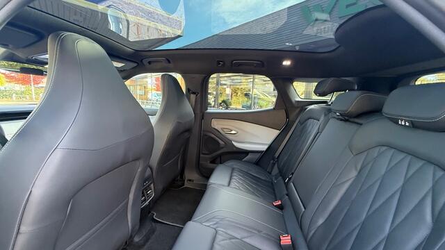 Ford EXPLORER PREMIUM EXTENDED RANGE AWD 79kwh FULL OPTIONS!