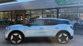ford-explorer-premium-extended-rang