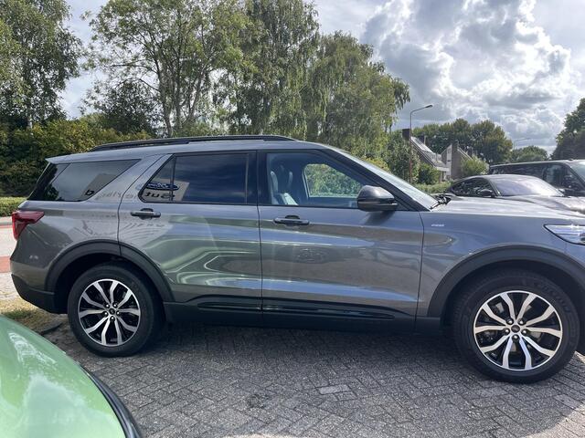 Ford EXPLORER 3.0 V6 EcoBoost PHEV ST-Line 457pk | Full LED | Adaptieve Cruise | Panorama Dak | Trekhaak afneembaar | 2.500kg Trekgewicht | Verlengde fabrieks garantie tot 09-2028