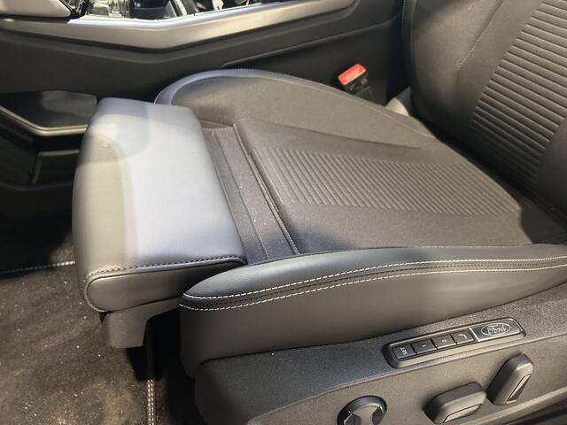 Ford EXPLORER Extended Range RWD 286 pk 77 kWh | Warmtepomp | Driver assistance pack | AGR | Elektrische stoel met geheugen | Adaptieve cruise | Garantie tm 2029!