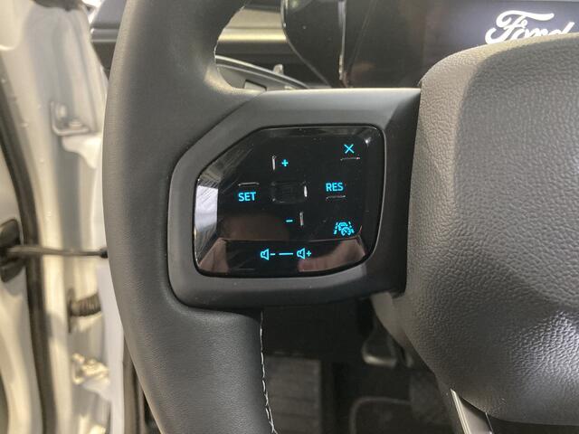 Ford EXPLORER Extended Range RWD 286 pk 77 kWh | Warmtepomp | AGR stoelen | Adaptieve cruise | Stoel- stuur verwarm. | HUD | Elek. Klep | Elek. stoelen + geh.