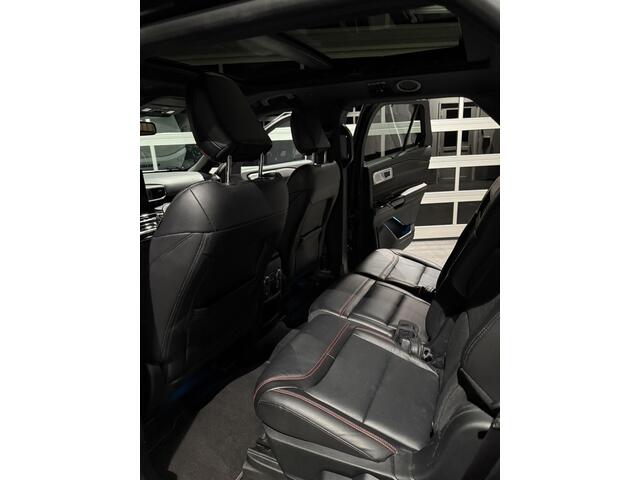 Ford EXPLORER 3.0 V6 EcoBoost PHEV ST-Line 7 Persoons!