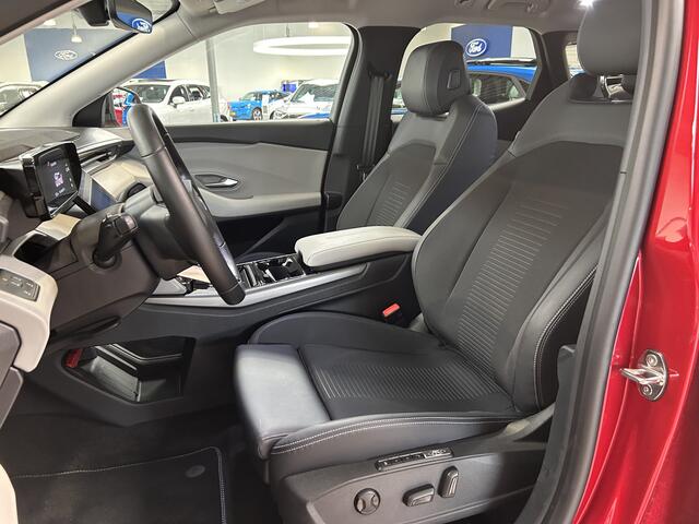 Ford EXPLORER Extended Range RWD 286 pk 77 kWh | Elek. Trekhaak | El. verst. AGR stoelen | Warmtepomp | Adaptieve cruise | Stoel- stuur verwarm. | HUD | Elek. Klep |