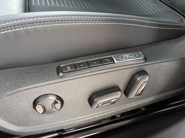 Ford EXPLORER Extended Range RWD 286 pk 77 kWh | Elek. Trekhaak | El. verst. AGR stoelen | Warmtepomp | Adaptieve cruise | Stoel- stuur verwarm. | HUD | Elek. Klep |