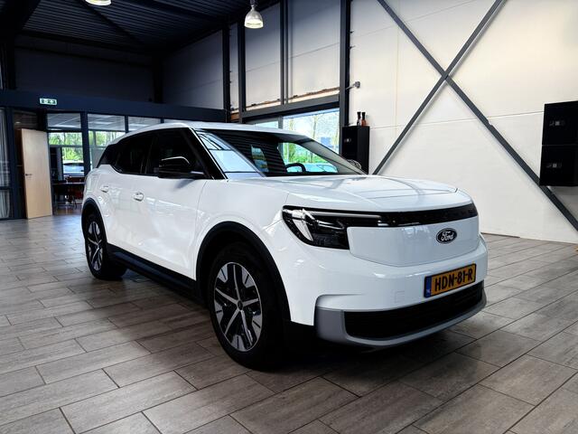 Ford EXPLORER Extended Range RWD 77 kWh | Adapt. Cruise | 360 Camera | Stoel/stuurwiel verwarmd | HUD | Elektrische a.klep | 19" LMV |