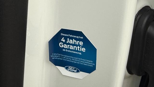 Ford EXPLORER 3.0 V6 EB PHEV ST-LINE / FULL WHITE EDITION / 20inch / ZWART DAK