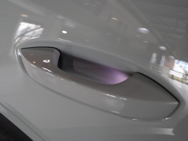 Ford EXPLORER Collection Extended Range RWD 79 kWh | Elektr. Trekhaak | Head-up | Elektr. achterklep | B&O | Stoelverwarming |