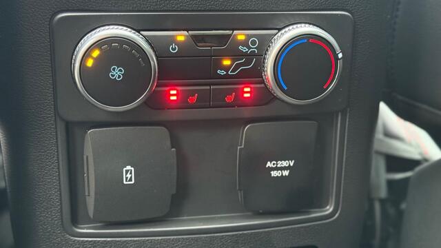 Ford EXPLORER 3.0 V6 EB PHEV ST-LINE / FULL BLACK EDITION / 20inch
