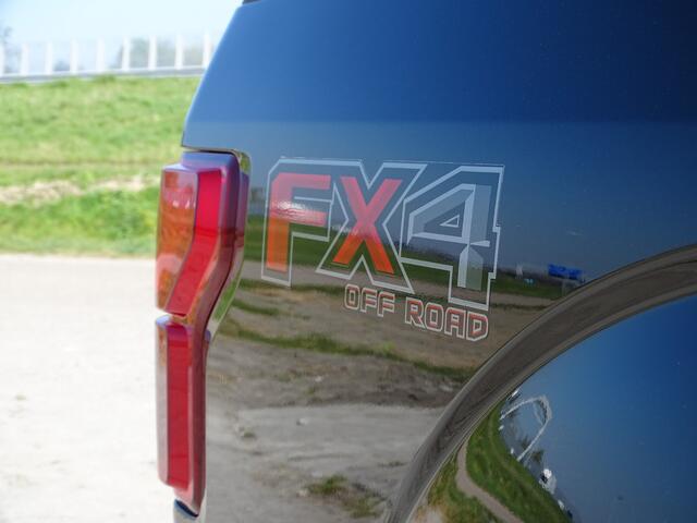 Ford F-150 Lariat 5.0 V8 Supercrew