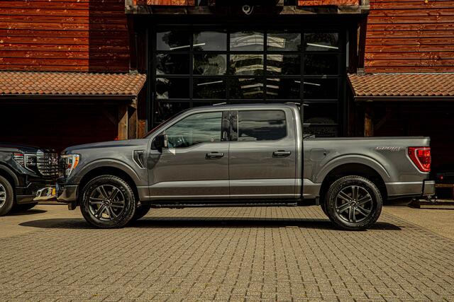 Ford F-150 XLT 5.0 v8