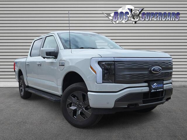 Ford F-150 LIGHTNING LARIAT ER