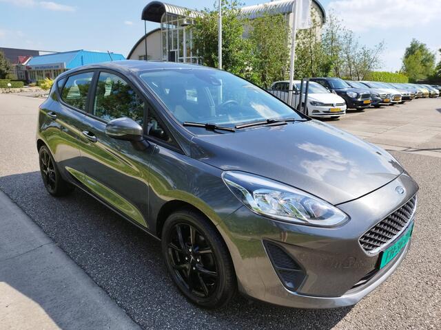 Ford FIESTA 1.1 Cool en Sound ** Airco ** 74.974 km ** Bluetooth ** 16 inch LM velgen