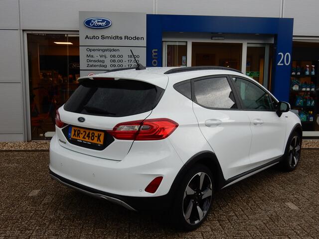 Ford FIESTA 1.0 EcoBoost Active | Camera | All season | Navigatie | Voorruitverwarming |