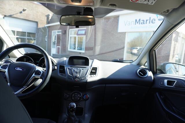 Ford FIESTA 1.0 Style Ultimate TREKHAAK CRUISE NAVI