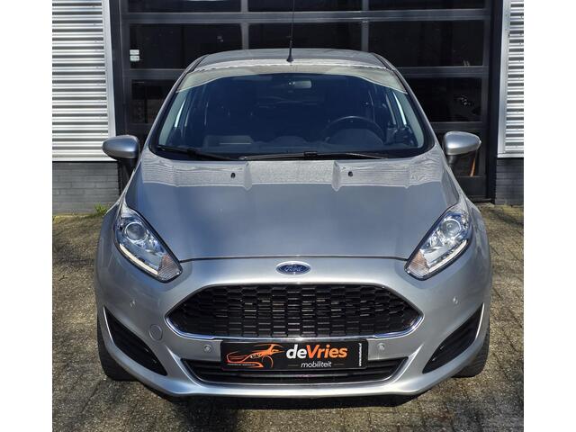 Ford FIESTA 1.0 Style Ultimate **AIRCO-NAVI-PDC**