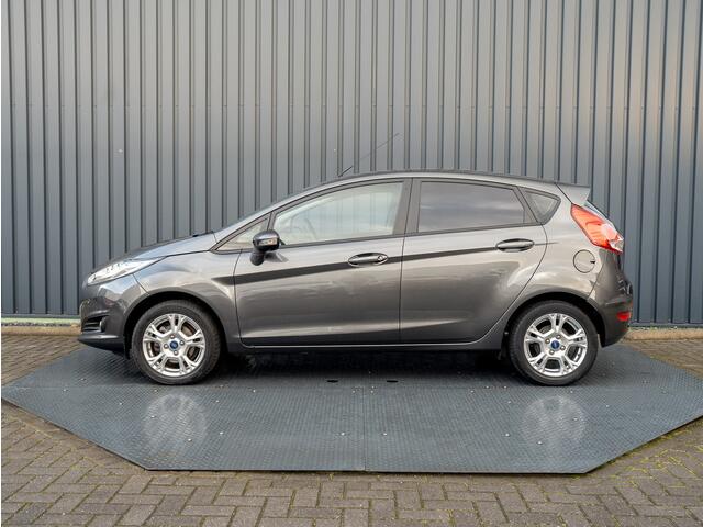 Ford FIESTA 1.0 Style Ultimate | PDC V&A | Cruisecontrol | Bluetooth | Prijs Rijklaar!!