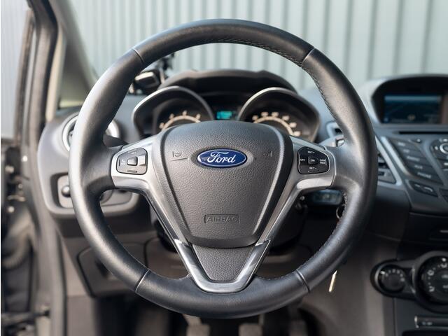 Ford FIESTA 1.0 Style Ultimate | PDC V&A | Cruisecontrol | Bluetooth | Prijs Rijklaar!!
