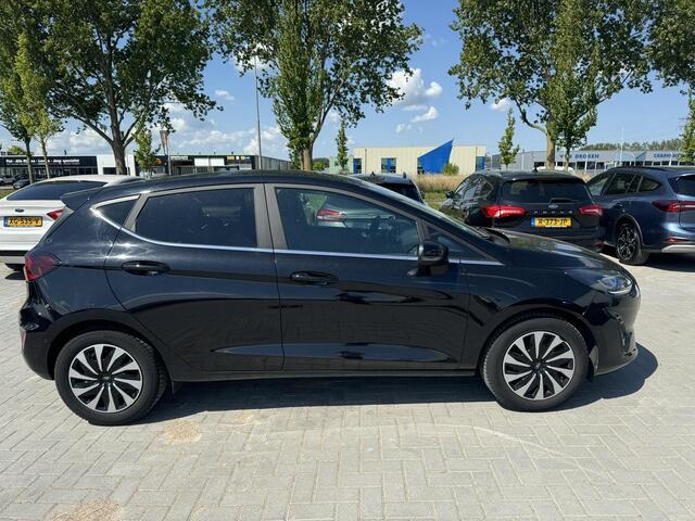 Ford FIESTA 1.0 EcoBoost Hybrid Titanium | Winter Pack | Navigatie | Camera